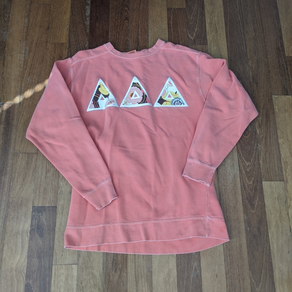 Comfort Colors Big/Little Tri Delta Sweatshirt